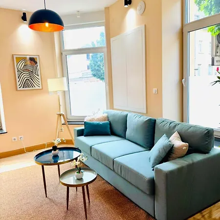 Stylish Brand New 1 Bedroom In