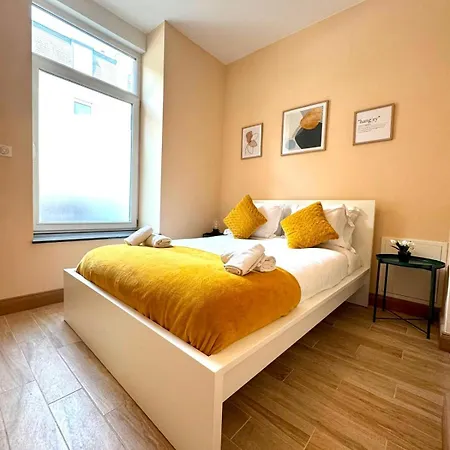 Daire Stylish Brand New 1 Bedroom In *